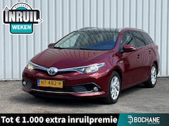 Toyota Auris Touring Sports - 1.8 Hybrid Business Pro | LED | Keyless | Climate Control | Cruise Control | Lichtmetalen
