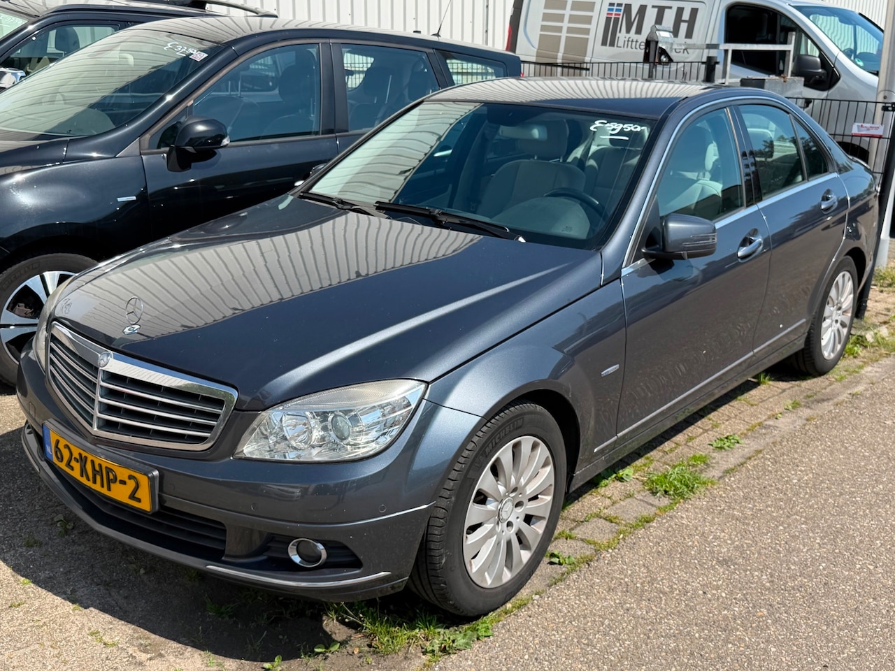 Mercedes-Benz C-klasse - 180 K Automaat! 238.000km BJ 2009! - AutoWereld.nl