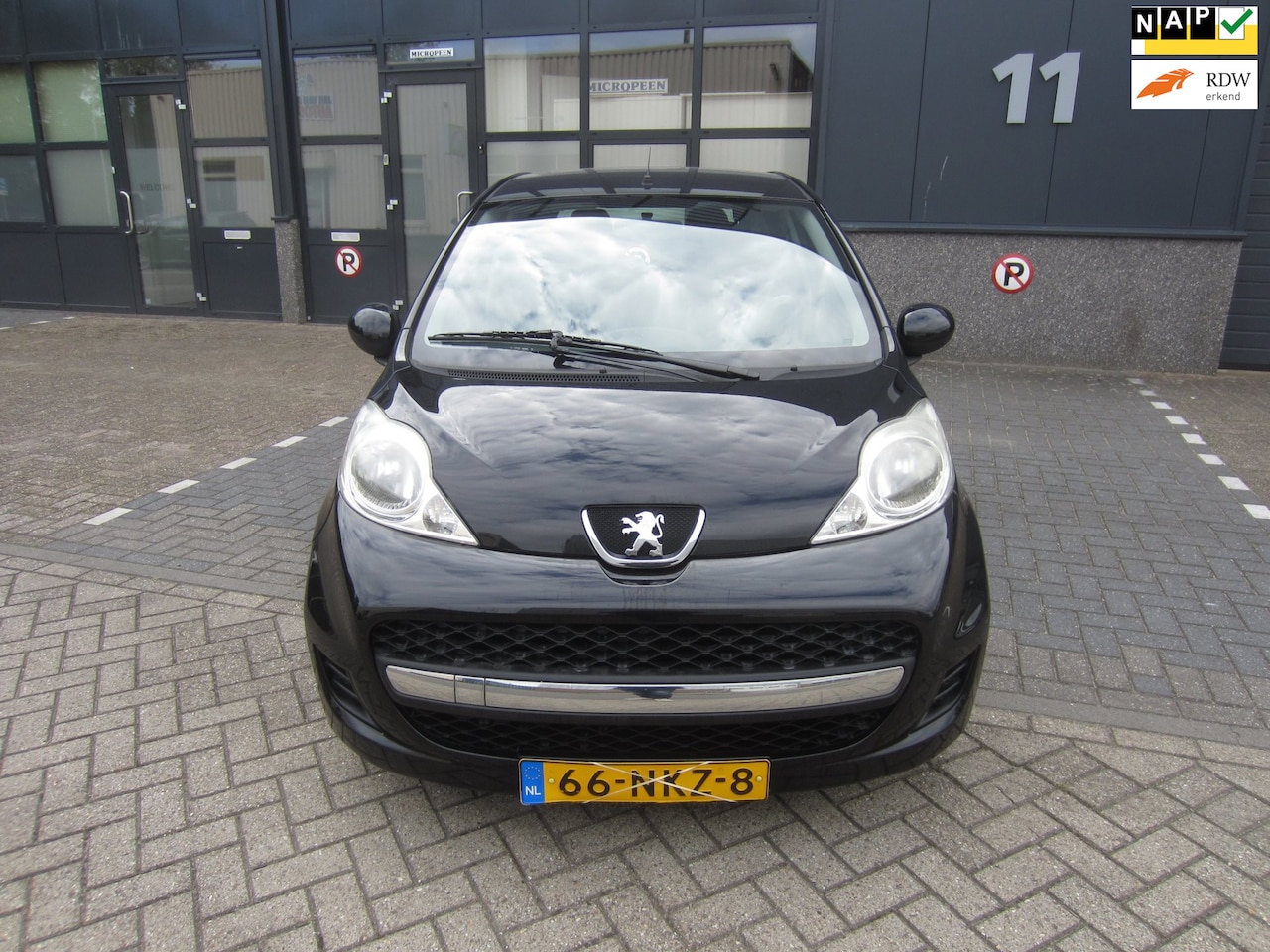Peugeot 107 - 1.0-12V XS 2010 Airco 5-Deurs NAP! APK! - AutoWereld.nl