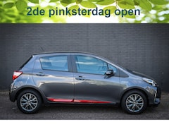 Toyota Yaris - 1.5 Hybrid Design Net binnen - Nu al te bezichtigen