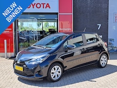 Toyota Yaris - 1.5 Hybrid Aspiration ACHTERUITRIJCAMERA CRUISE CLIMATE REGENSENSOR NAVIGATIE