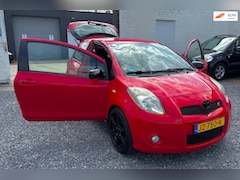 Toyota Yaris - SPORT 1.8 VVTi TS