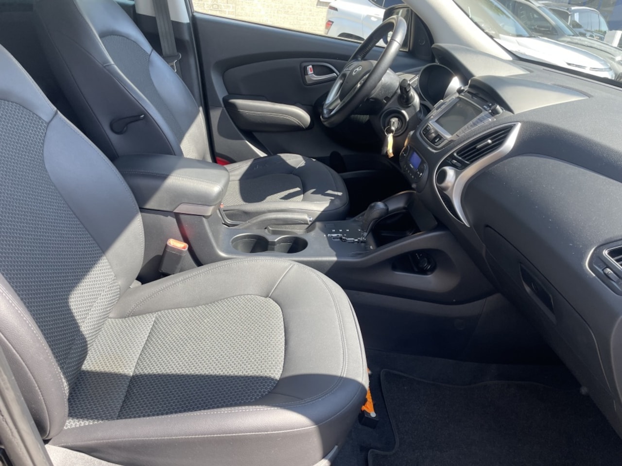 Hyundai ix35 - 2.0i Business Ed.*RIJKLAARPRIJS*