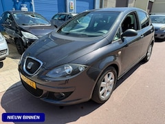 SEAT Altea - 2.0 FSI Reference 2006 nieuwe APK 05-2027. Koude airco, sportvelgen, etc. NAP + Boekjes aa
