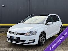 Volkswagen Golf - 1.2 TSI CUP Edition PANORAMADAK