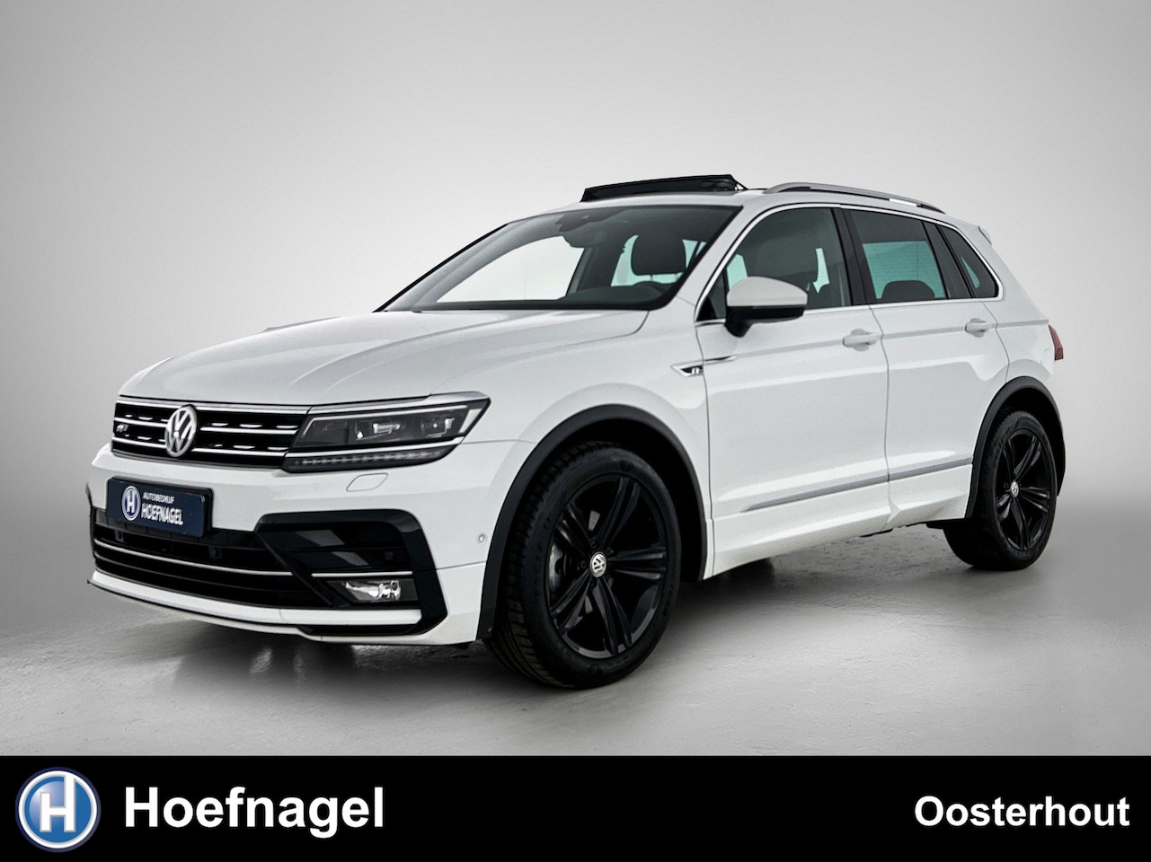Volkswagen Tiguan - 1.5 TSI ACT R-Line | Automaat | Adaptive cruise | Stoelverwarming | Camera | Navigatie | P - AutoWereld.nl