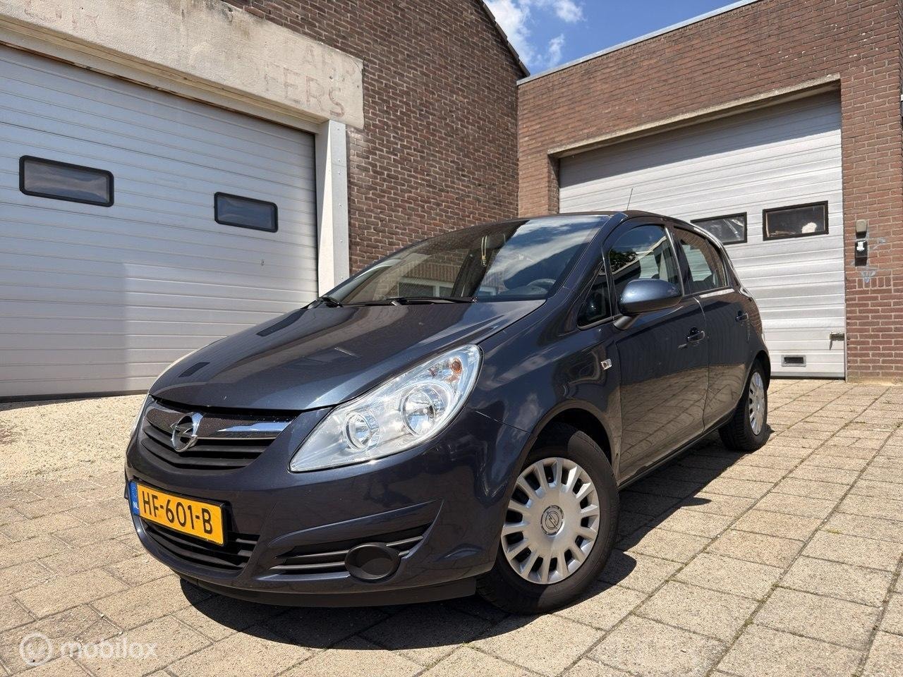 Opel Corsa - 1.2-16V Selection 1.2-16V Selection - AutoWereld.nl