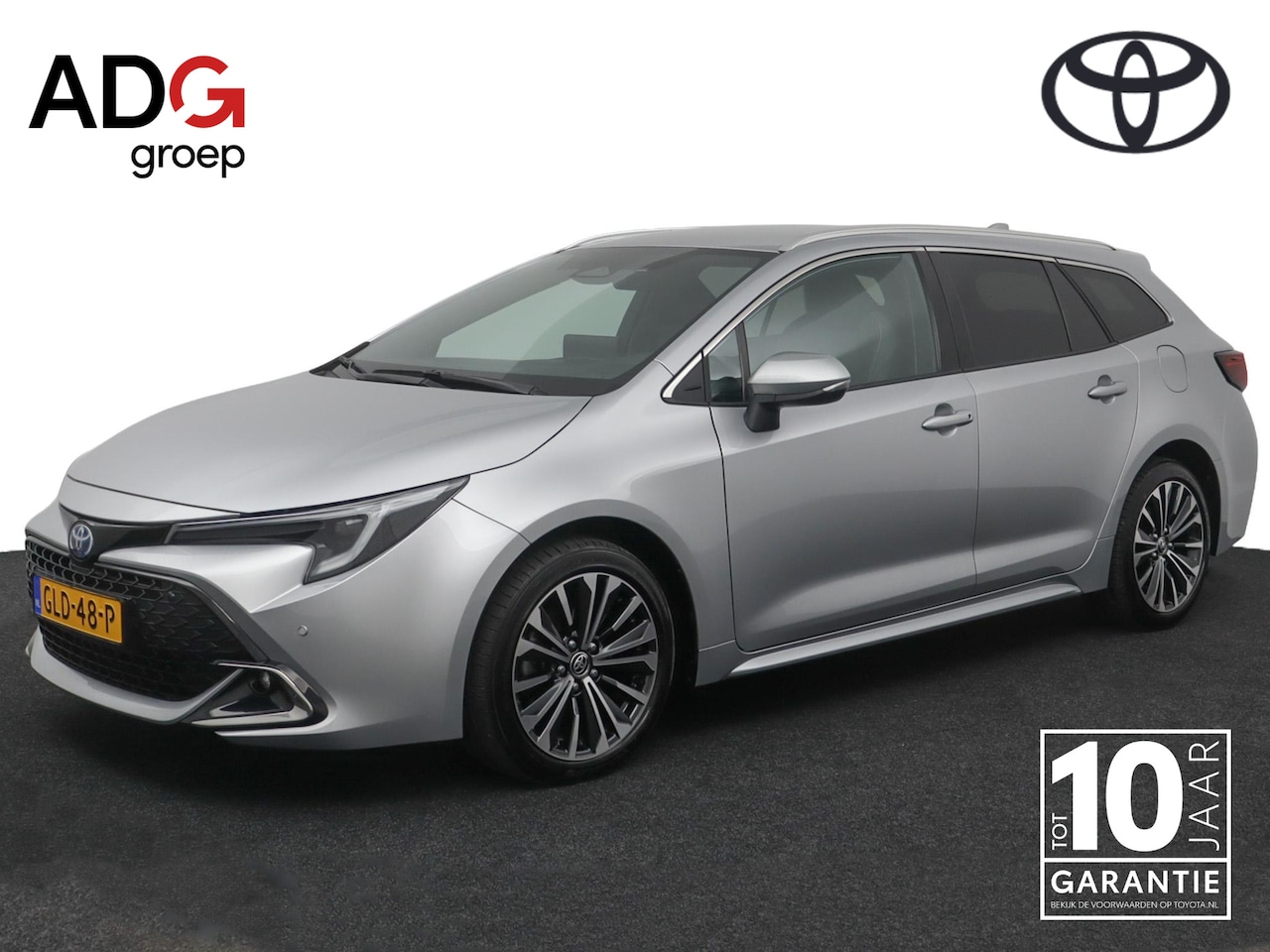 Toyota Corolla Touring Sports - Hybrid 140 Dynamic | Leder / Stof bekleding | Parkeersensoren | Stoelverwarming | - AutoWereld.nl