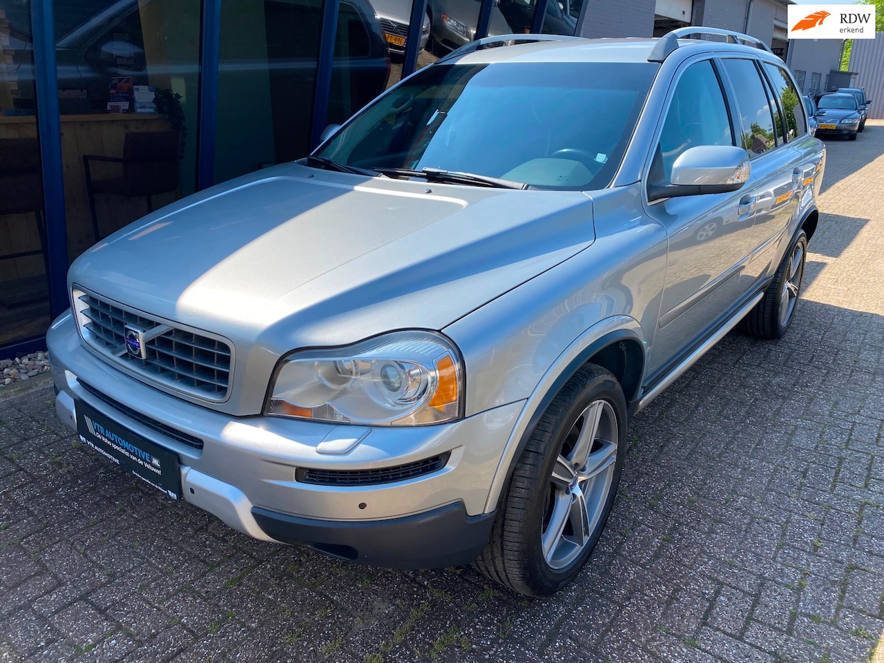 Volvo XC90 - 3.2 Sport Automaat LEER / NAVI / PDC - AutoWereld.nl