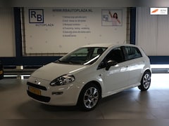 Fiat Punto Evo - 0.9 TwinAir Young / APK 5 2027 / NAP / AIRCO
