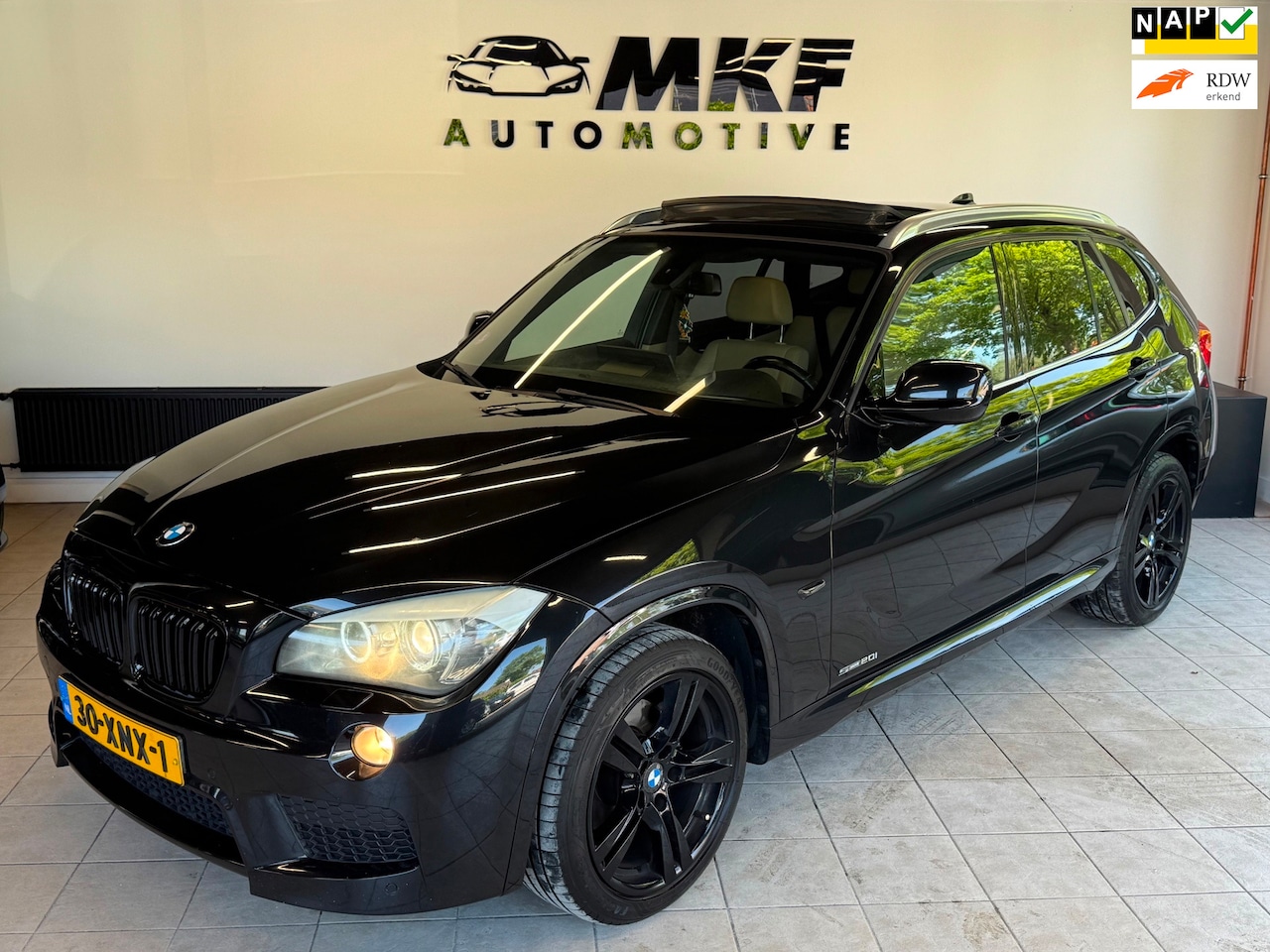 BMW X1 - SDrive20i Business 2012 M-PAKKET/ECC/PANO/LEER/NAVI! - AutoWereld.nl