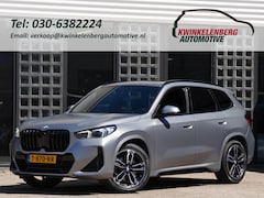 BMW X1 - xDrive23i M-SPORT/ PANORAMADAK/ INNOVATION PACK/ DRIVING ASSISTANT PRO/ INDIVIDUAL LAK