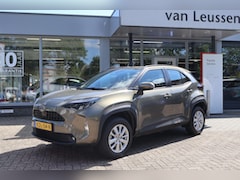 Toyota Yaris Cross - 1.5 Hybrid 115 TREKHAAK PARKEERSENSOREN V+A APPLE/ANDROID CLIMA CAMERA