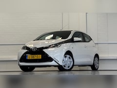 Toyota Aygo - 1.0 VVT-i x-play Automaat Camera Navi Nieuwe APK Mooi