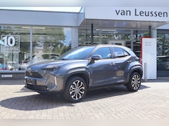 Toyota Yaris Cross - 1.5 HYBRID DYNAMIC STOEL-STUUR & RUITENWISSER VERW. KEYLESS DRAADLOZE TEL. LADER