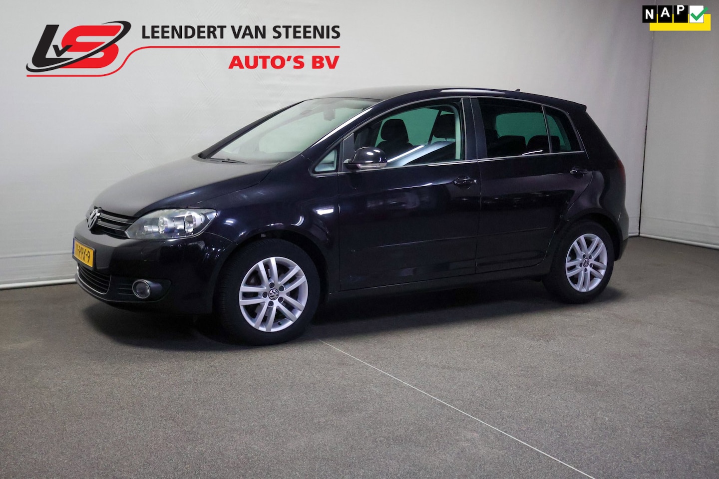 Volkswagen Golf Plus - 1.2 TSI Highline BlueMotion 1.2 TSI Highline BlueMotion - AutoWereld.nl