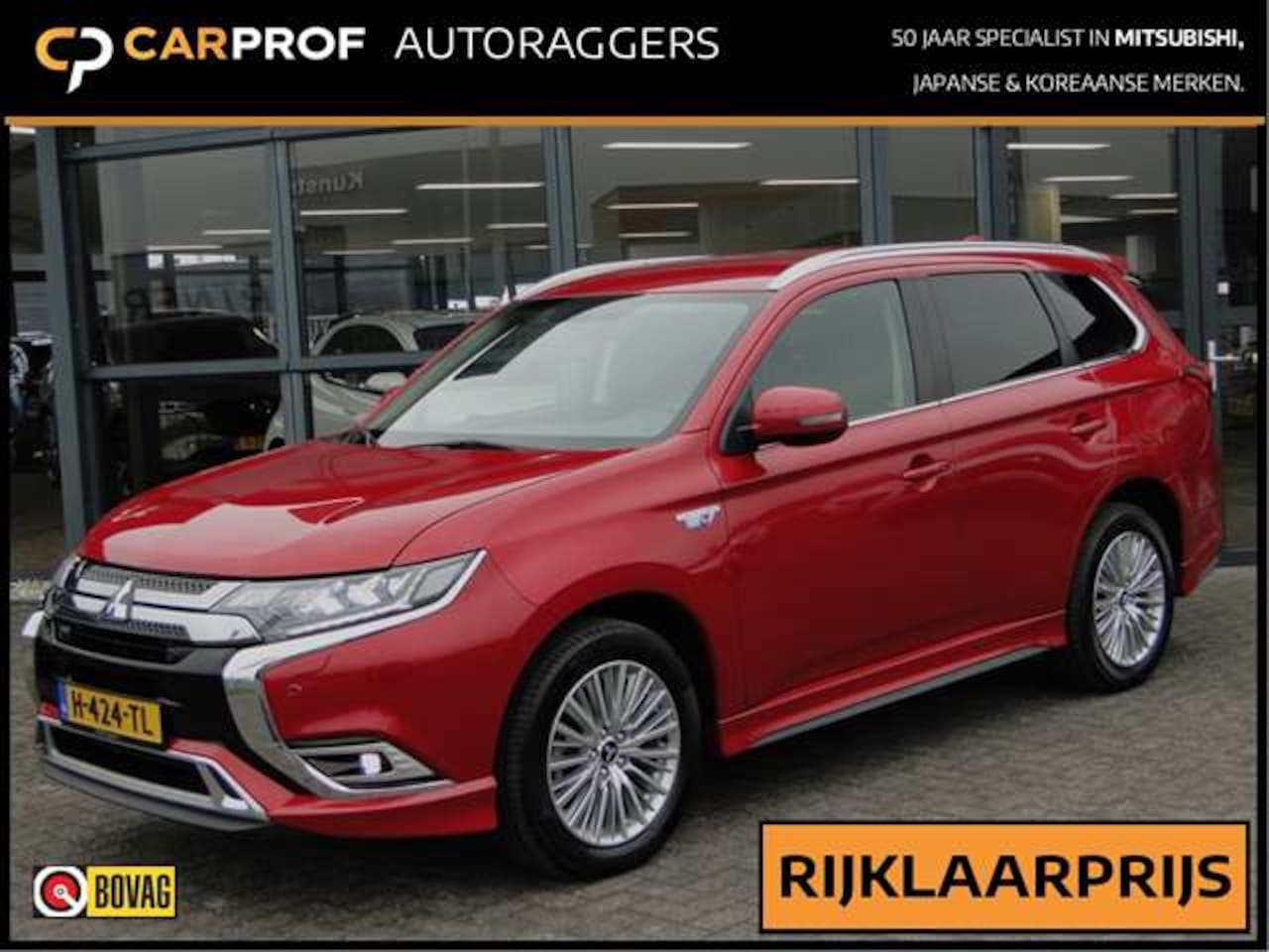 Mitsubishi Outlander - 2.4 Phev 4wd Intense S | Trekhaak | Led | Carplay/Android - AutoWereld.nl