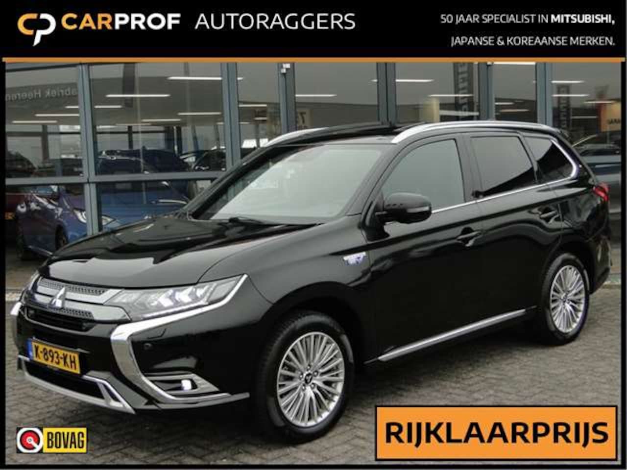 Mitsubishi Outlander - 2.4 Phev 4wd Instyle | Leer | Schuifdak | Trekhaak - AutoWereld.nl