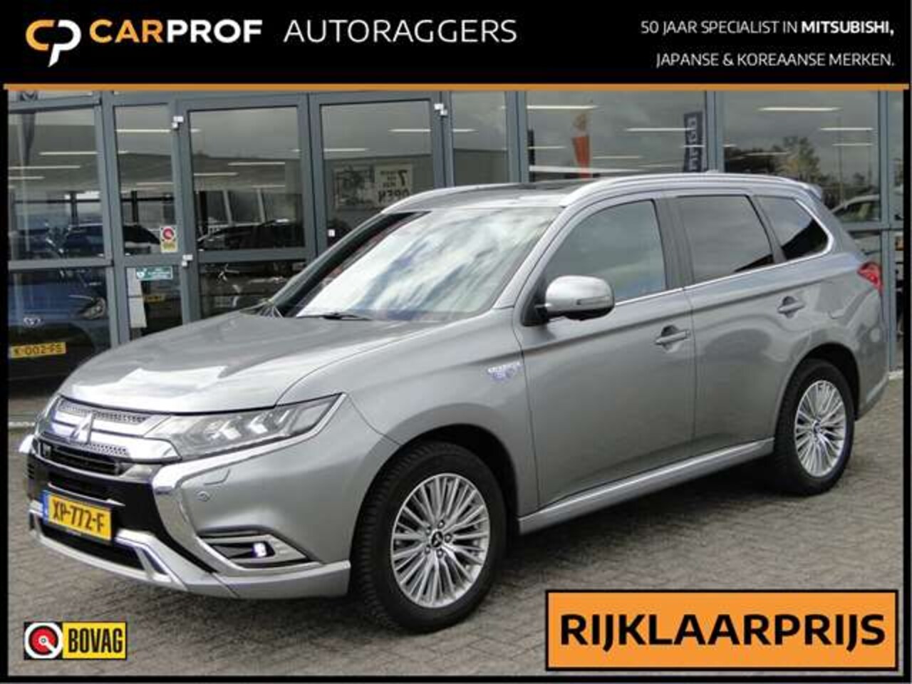 Mitsubishi Outlander - 2.4 Phev 4wd Instyle | Schuifdak | Leer | All-season - AutoWereld.nl