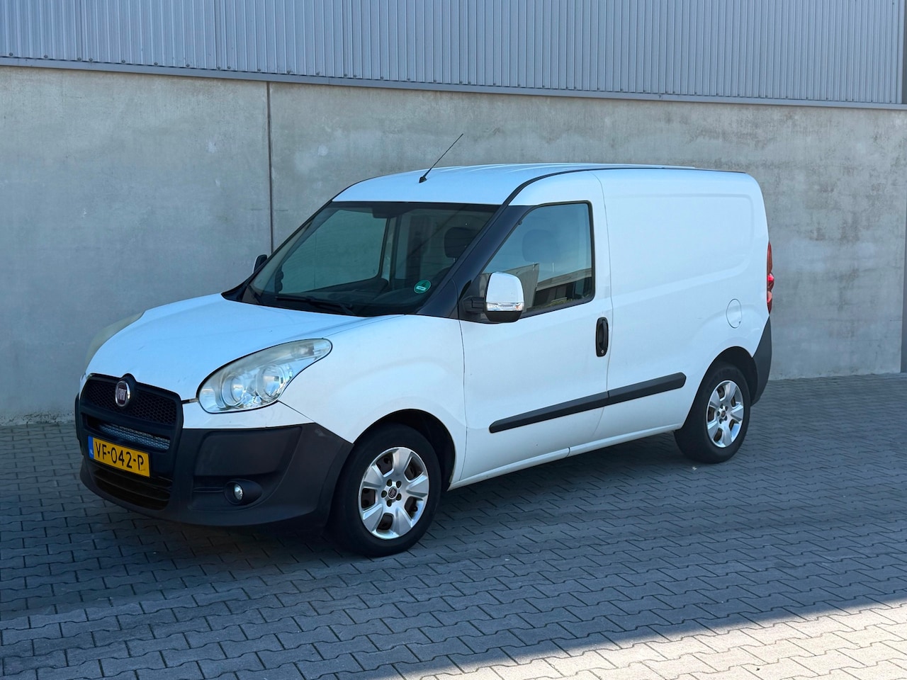 Fiat Doblò Cargo - 1.3 MultiJet SX MARGE+NAP+AIRCO+APK 21-06-2027+PDC+TREKHAAK - AutoWereld.nl