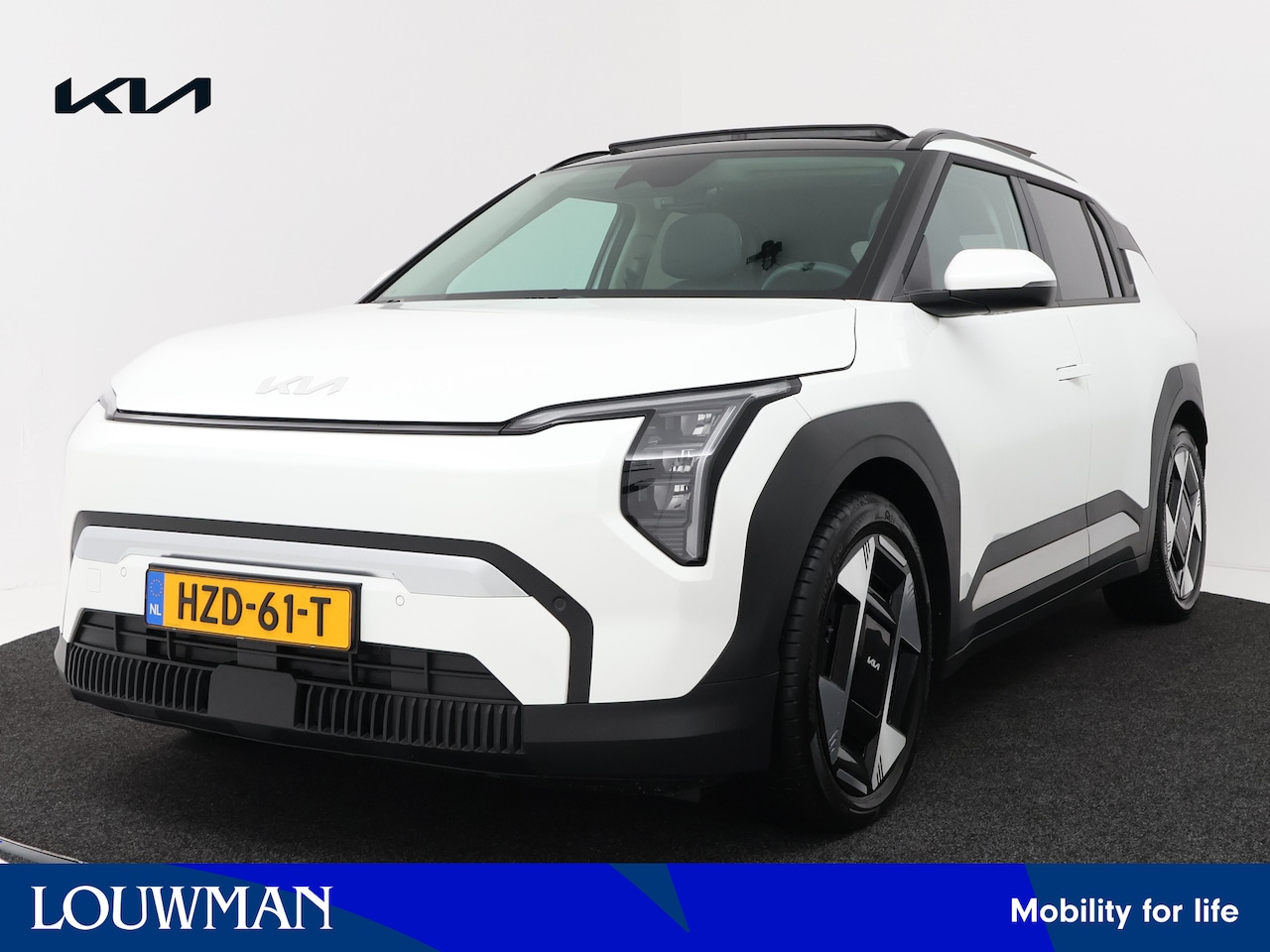 Kia EV3 - Plus Advanced 58.3 kWh | Schuifdak | Origineel Nederlands | Stoelverwarming | - AutoWereld.nl