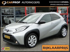 Toyota Aygo X - 1.0 VVT-i MT First | Led | Cruise | Carplay | Camera
