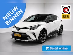 Toyota C-HR - 2.0 Hybrid SPORT |Side skirts|Sportstoelen|Parelmoer Two-Tone| Keyless|Navi|Camera|CarPlay
