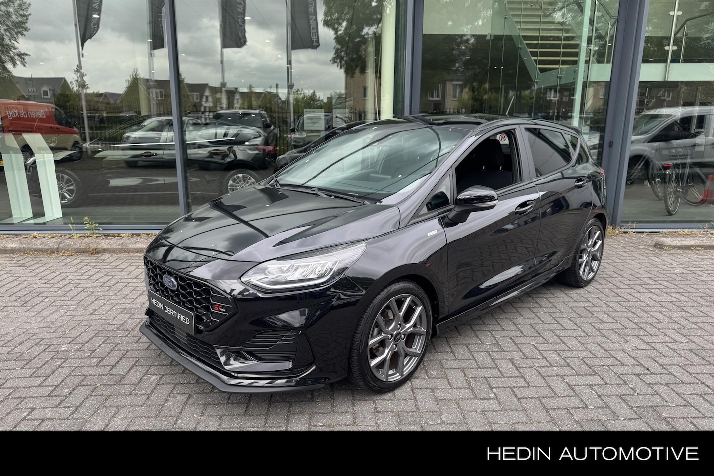 Ford Fiesta - 1.0 EcoBoost Hybrid ST-Line | Winter Pack | Miltek | Uniek! - AutoWereld.nl