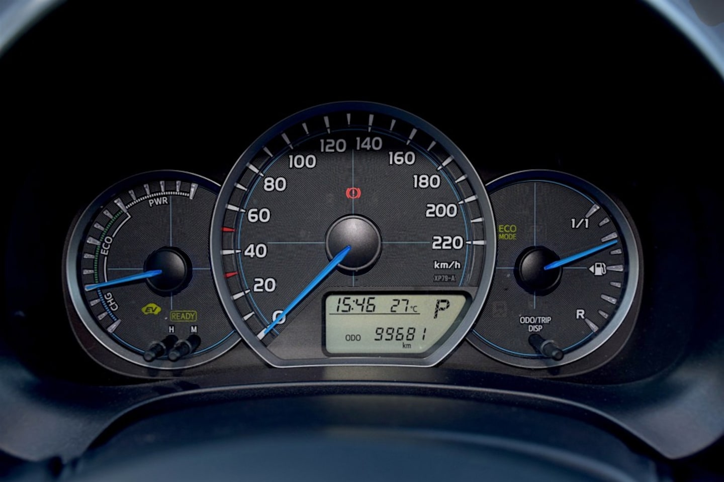 Toyota Yaris - 1.5 Full Hybrid Aspiration 1.5 Full Hybrid Aspiration, Afneembare trekhaak, Fullmap navigatie, Automaat