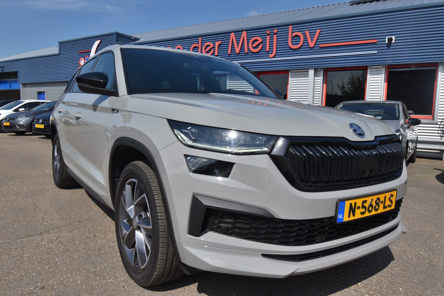 Skoda Kodiaq - 1.5 TSI Sportline Business 1.5 TSI Sportline Business , VIRTUAL COCKPIT , TREKH , A UITRIJ CAM , ST + STUUR VERW  , L - AutoWereld.nl