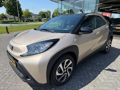 Toyota Aygo X - 1.0 VVT-i S-CVT Envy