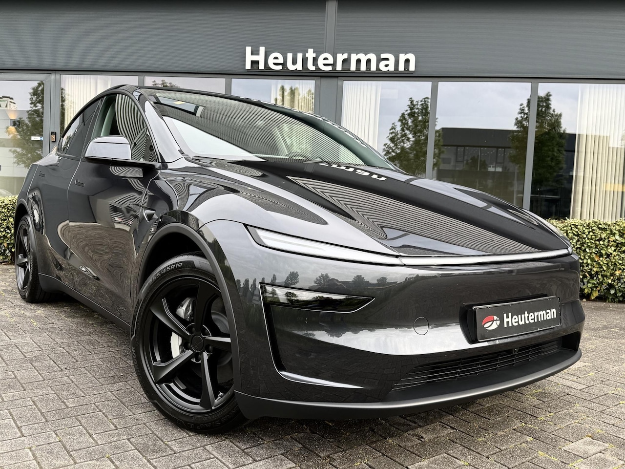 Tesla Model Y - Premium Long Range RWD 75 kWh Pano/ Full Options - AutoWereld.nl