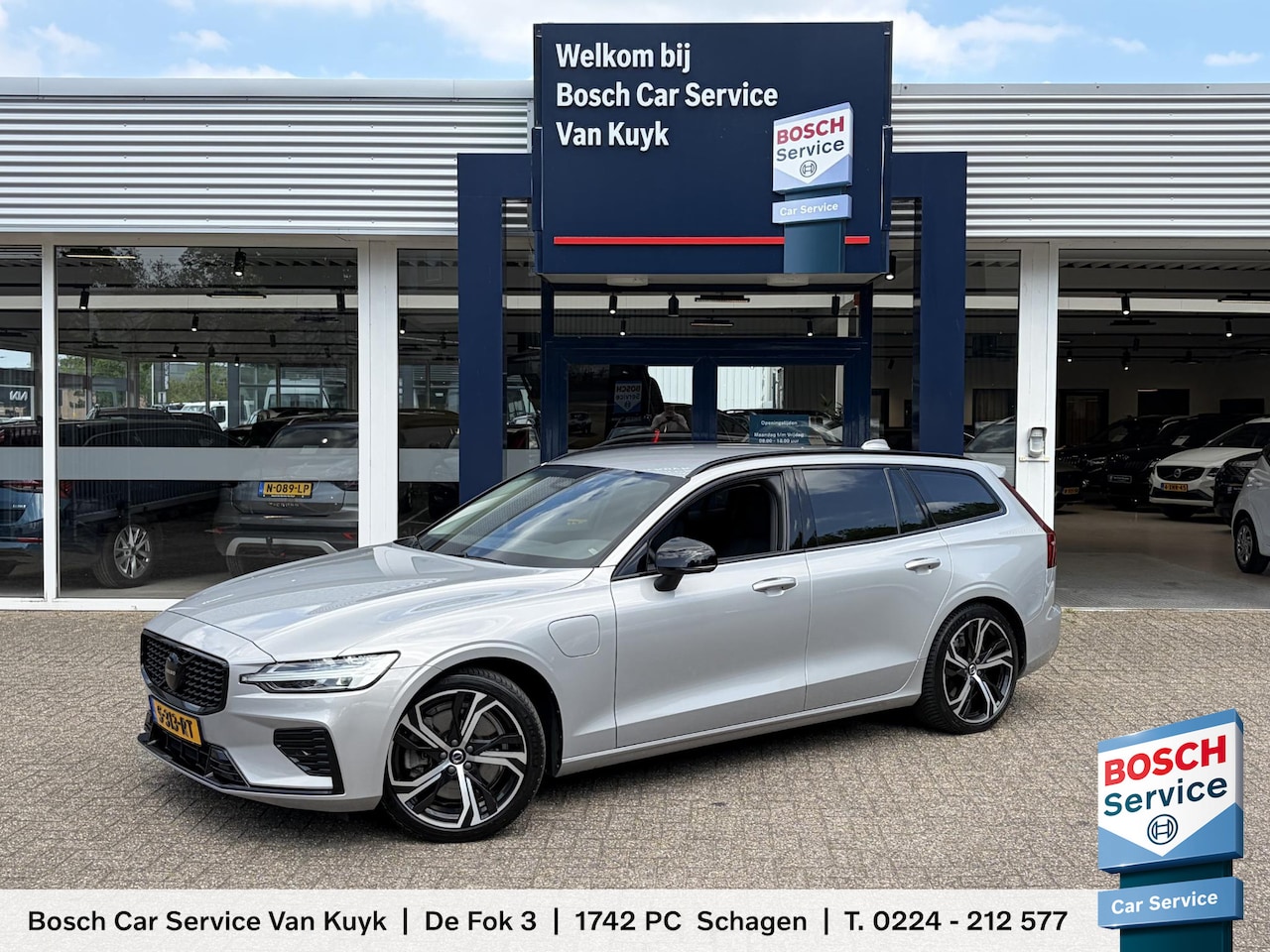 Volvo V60 - 2.0 T6 Plug-in hybrid AWD Plus Dark 2.0 T6 Plug-in hybrid AWD Plus Dark - AutoWereld.nl