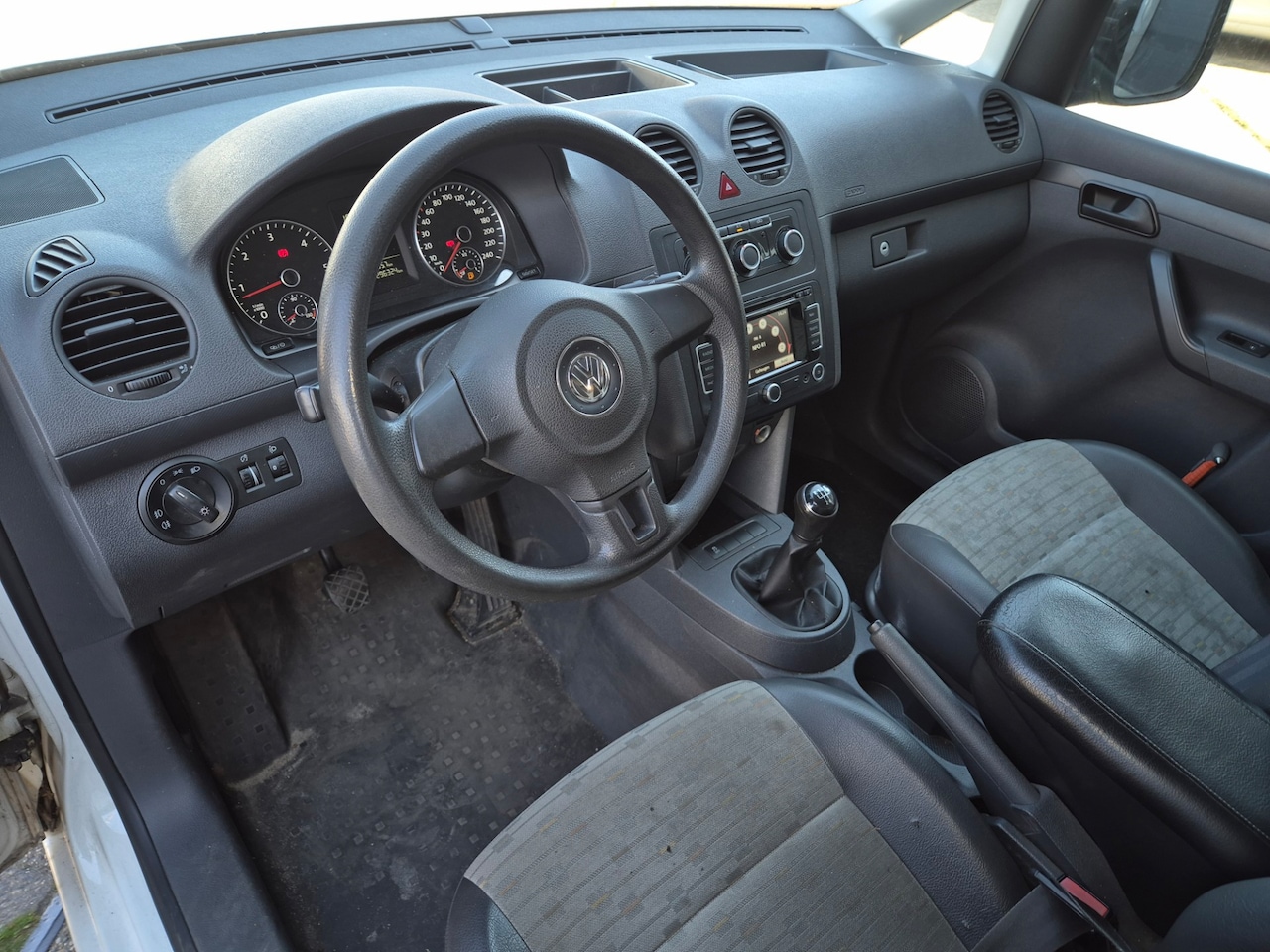 Volkswagen Caddy - 1.6 TDI Baseline 1.6 TDI Baseline - AutoWereld.nl