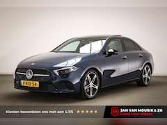 Mercedes-Benz A-klasse - 200 Luxury Line | PREMIUM PACK | PANORAMADAK | MATRIX LED | LEDER | APPLE | HOUTAFWERKING