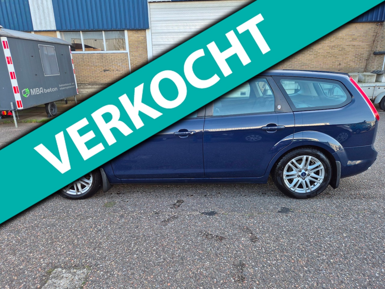 Ford Focus Wagon - 2.0 Titanium 2.0 Titanium, ghia/ automaat/ leer /navigatie - AutoWereld.nl