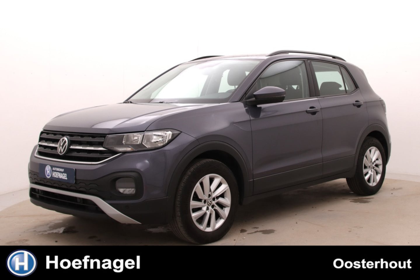 Volkswagen T-Cross - 1.5 TSI Life | Automaat | Adaptive cruise | Stoelverwarming | Camera | CarPlay | Parkeerse - AutoWereld.nl