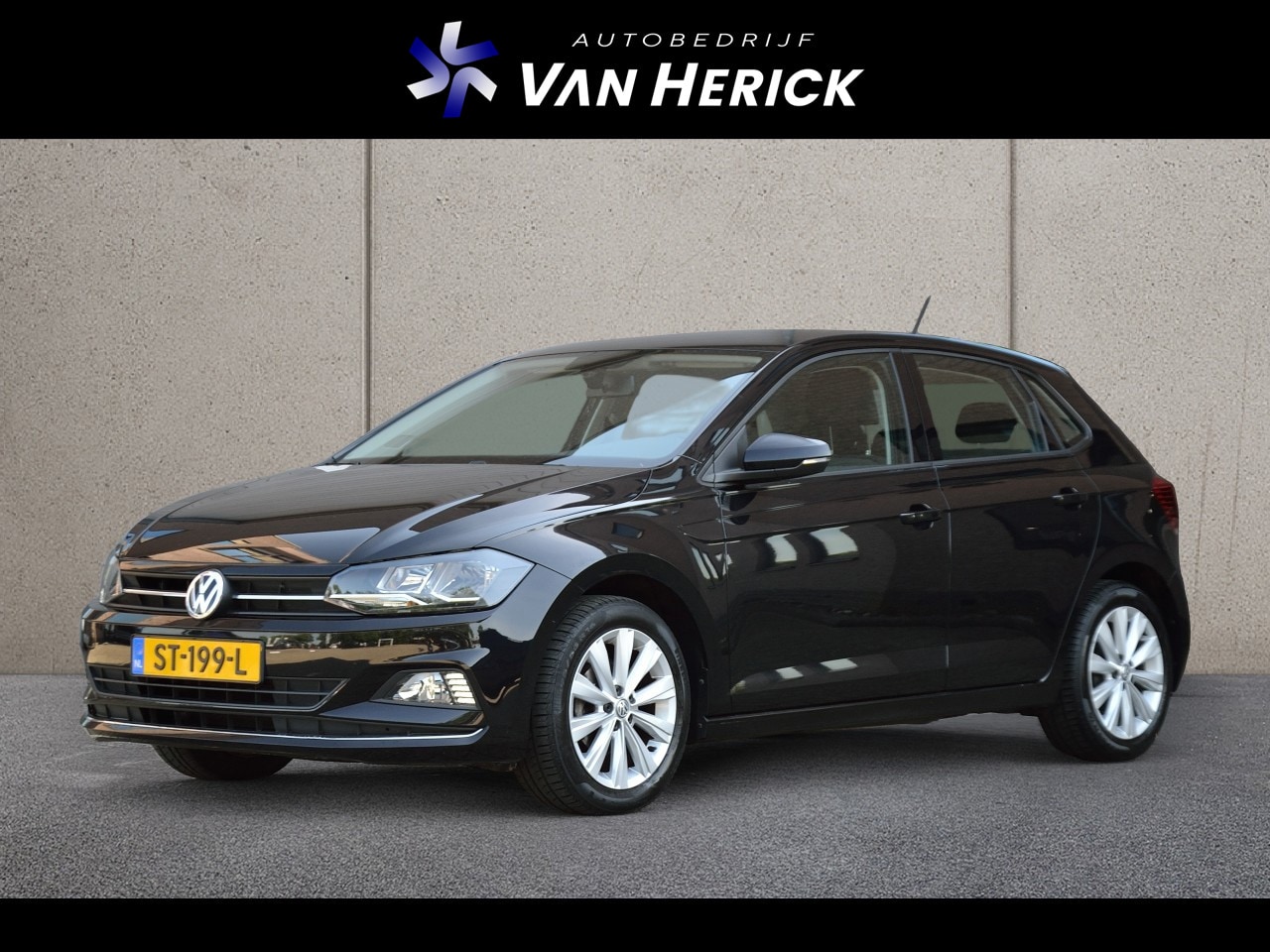 Volkswagen Polo - 1.0 TSI Highline | Navigatie | Achteruitrijcamera | Carplay - AutoWereld.nl