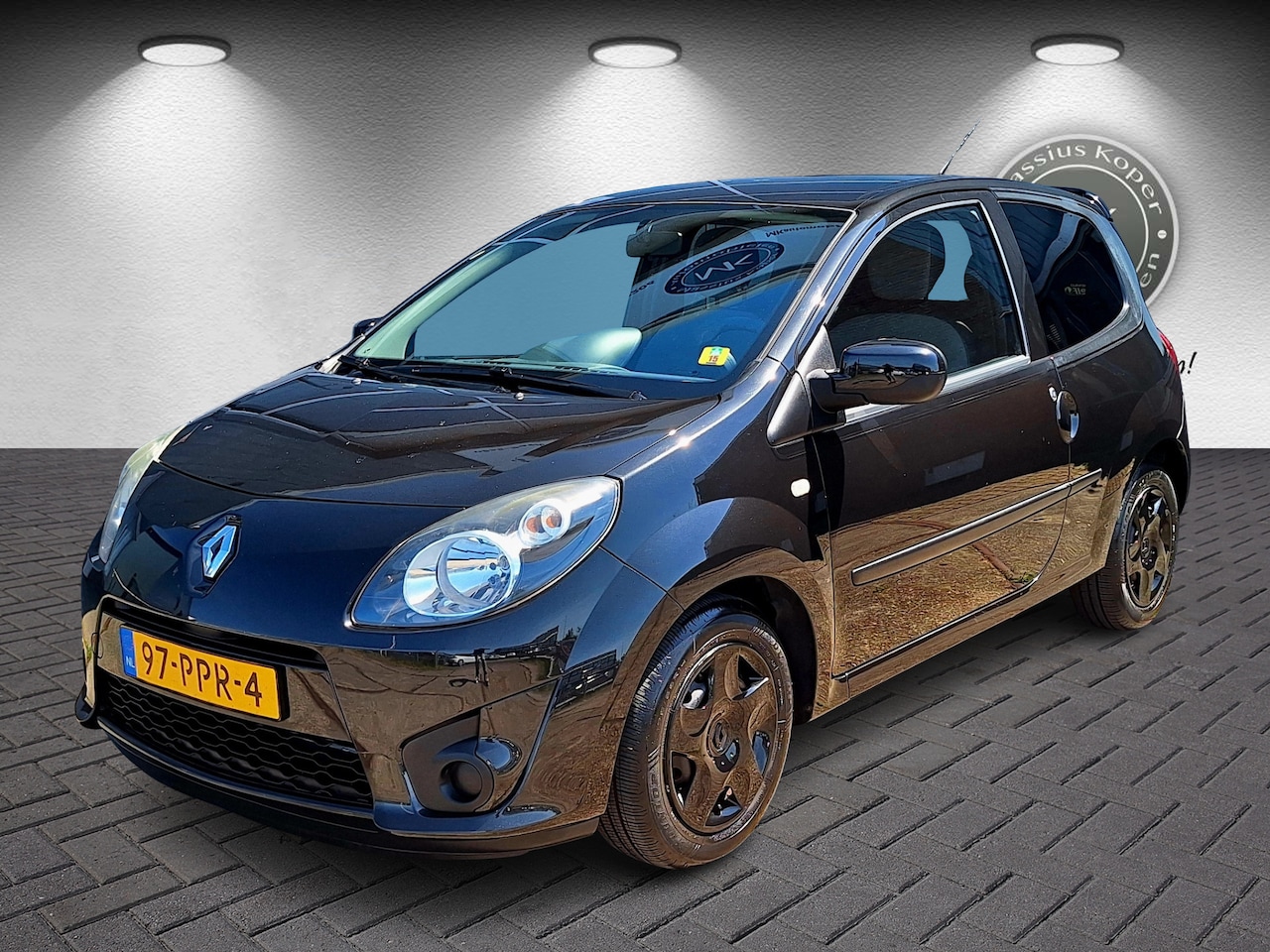 Renault Twingo - 1.2-16V Collection Black, 75pk, Airco, Audio - AutoWereld.nl