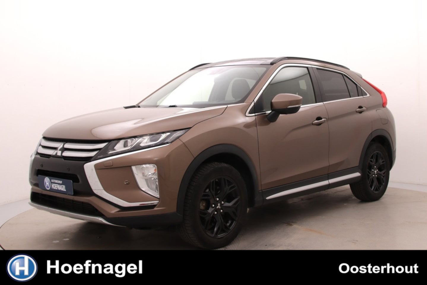 Mitsubishi Eclipse Cross - 1.5 DI-T Intense S | Cruise control | Stoelverwarming | 360° camera | HUD | CarPlay | Pano - AutoWereld.nl