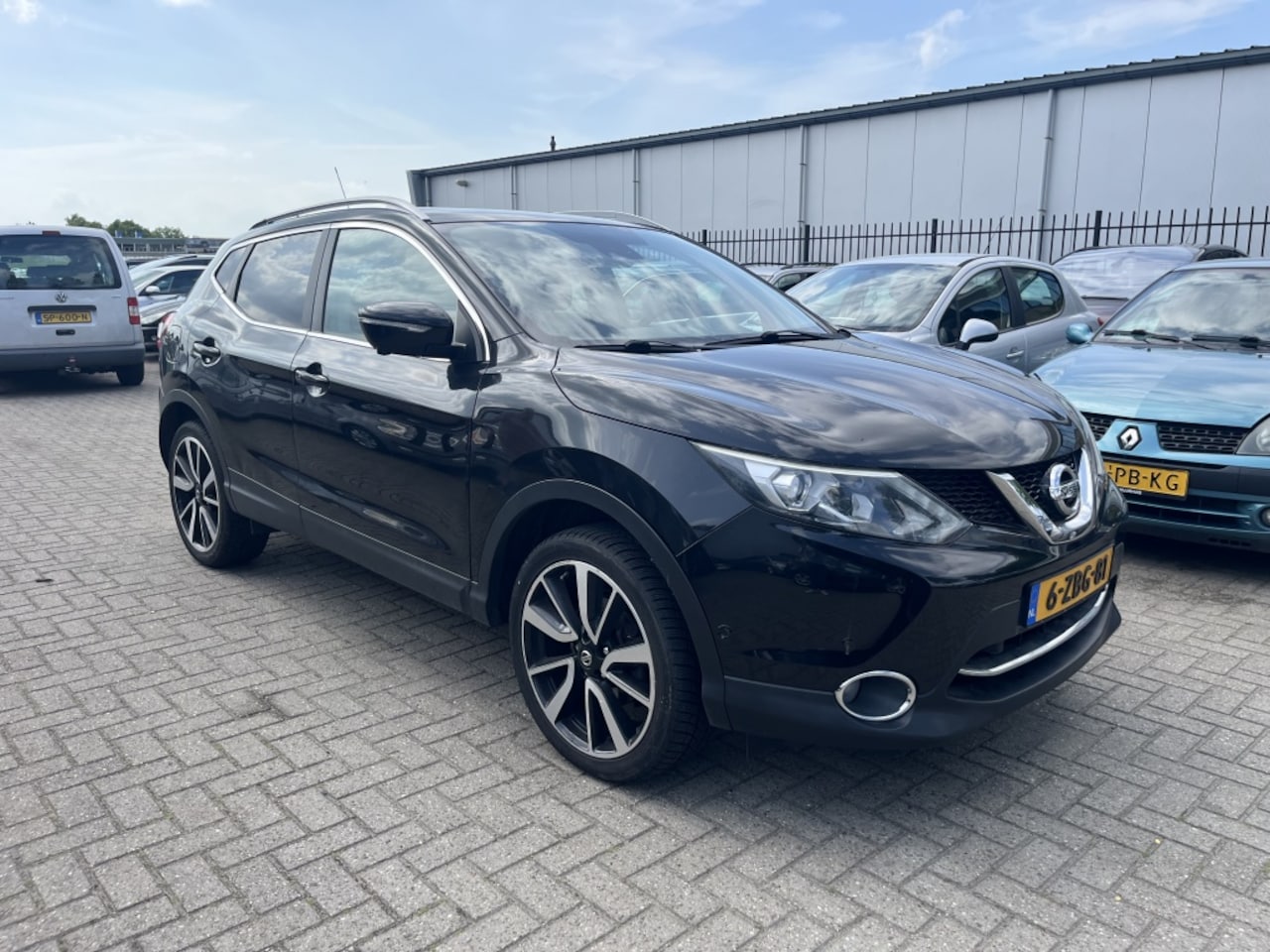 Nissan Qashqai - 1.2L | LEER| PANNO| MOTOR DEFECT!| EXPORT PRIJS! - AutoWereld.nl