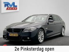 BMW 5-serie Touring - 520i High Executive| M Pakket | Origineel NL | Lederen Bekleding | Comfort Stoelen | Stoel