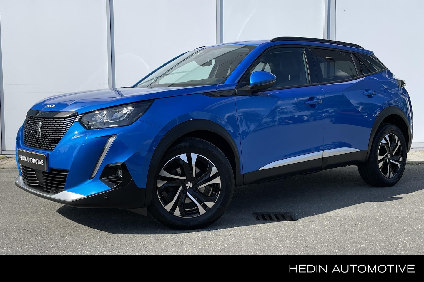 Peugeot 2008 - 1.2 100pk Allure | Net binnen en nieuwe foto's volgen! | Navigatie | LED | Parkeersensoren - AutoWereld.nl