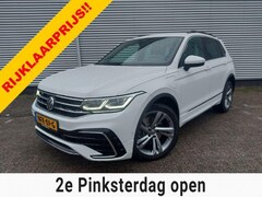 Volkswagen Tiguan - 1.4 TSI eHybrid R-Line 245PK Business+, Automaat