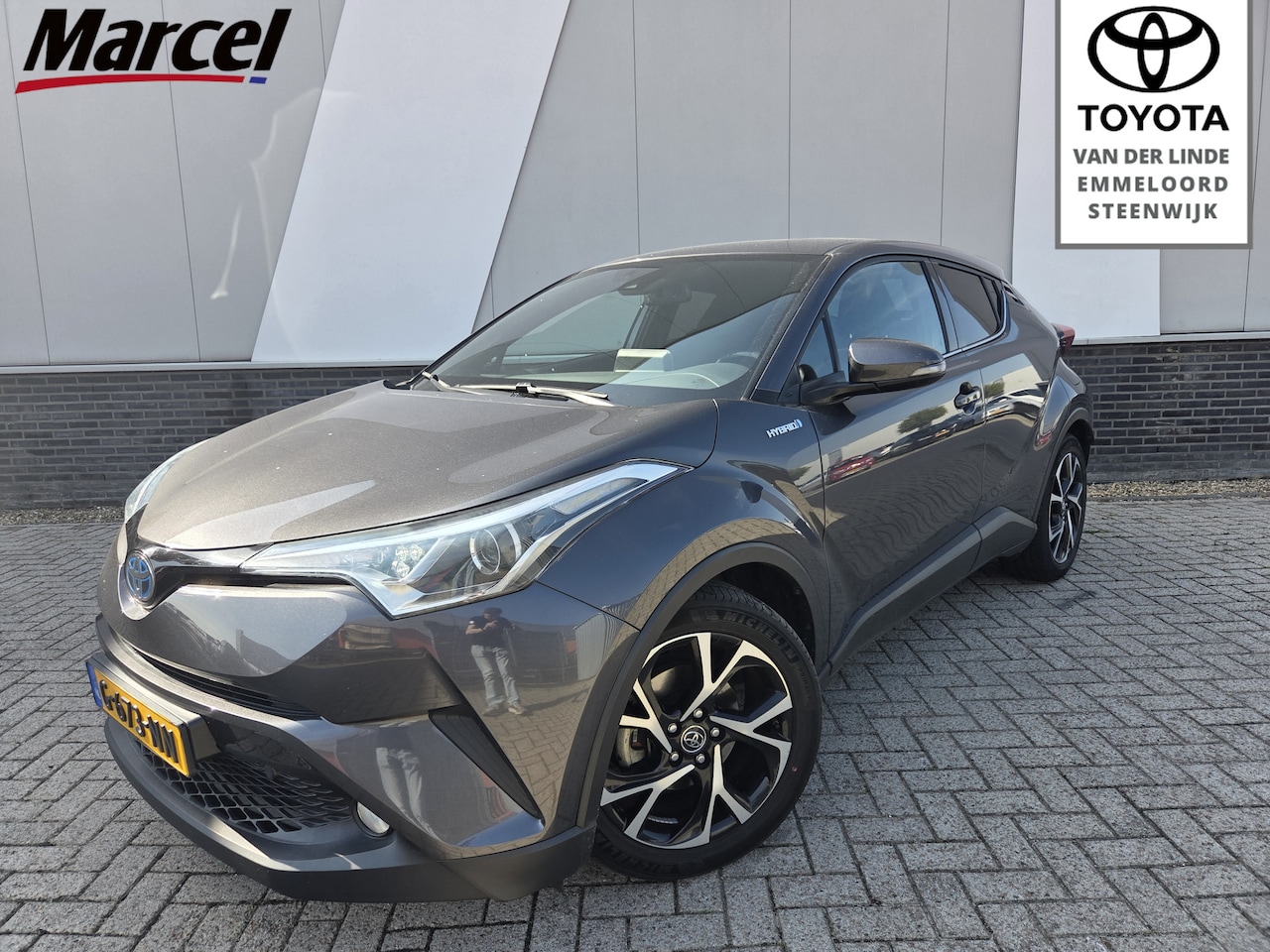 Toyota C-HR - 1.8 Hybrid Dynamic Trekhaak  Ad. Cruisecontrol  Dealer onderhouden - AutoWereld.nl
