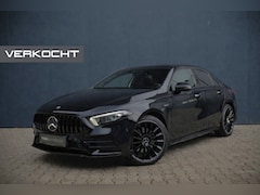 Mercedes-Benz A-klasse - 200 Business Solution AMG | Stoelverwarming | Camera | Keyless | Apple Carplay | Navigatie