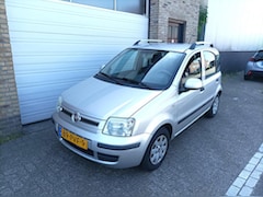 Fiat Panda - 1.2 Airco Nieuwe Banden en Distributie APK 5-2027