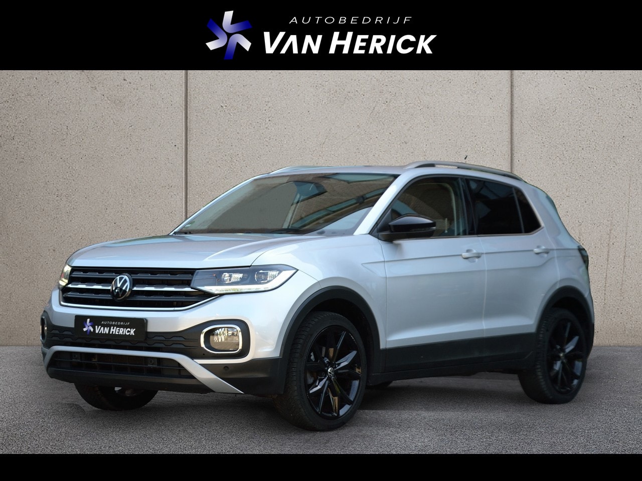 Volkswagen T-Cross - 1.0 TSI Style Automaat | Black Pack | ACC | Achteruitrijcamera - AutoWereld.nl