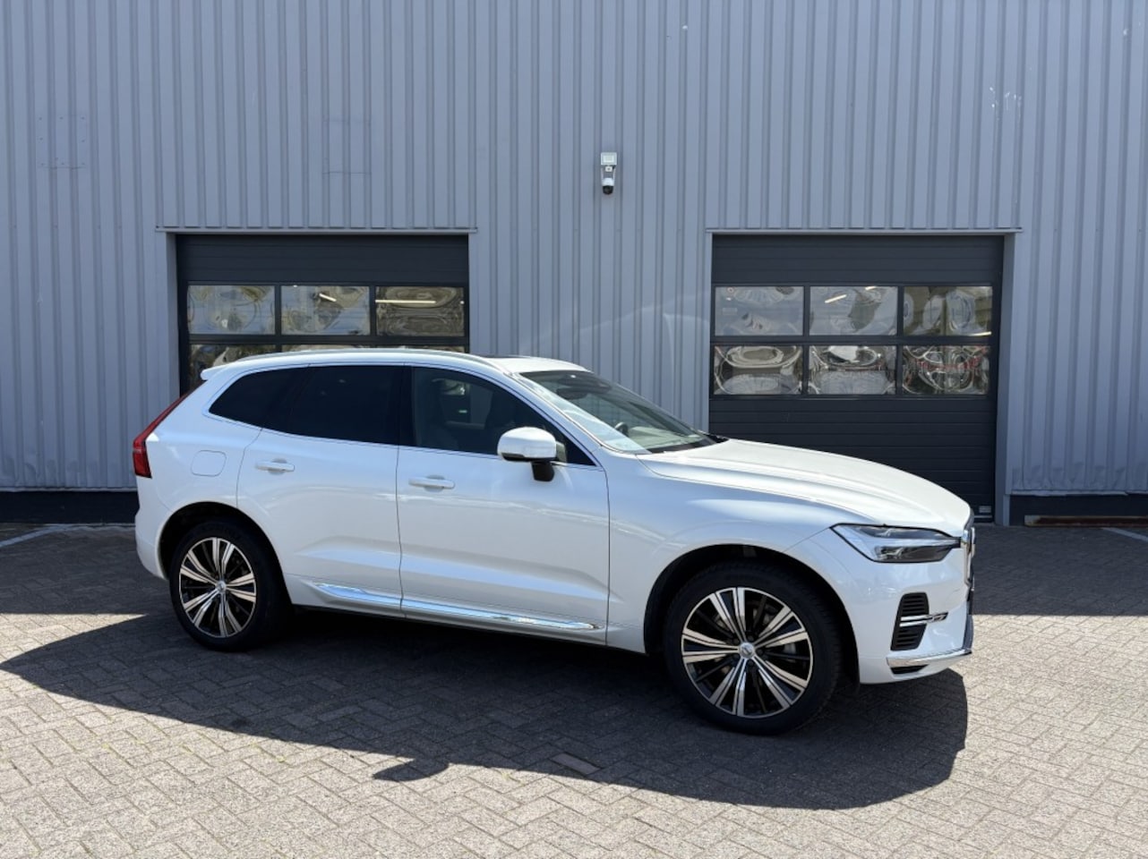 Volvo XC60 - 2.0 T6 AWD Long Range Inscription Exp. Leer I 20 inch I All-in prijs! - AutoWereld.nl