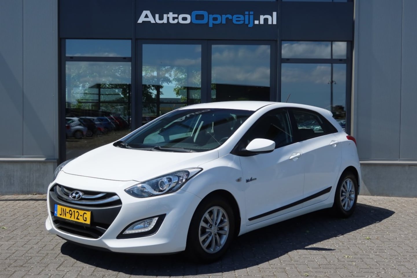 Hyundai i30 - 1.6 GDI i-Drive Cool Plus 5drs. Airco, PDC - AutoWereld.nl